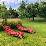 Hof Appelbue - Urlaub In Zwei Im Storchendorf Bergenhusen