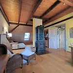 Apartament Hof Appelbue - Urlaub In Zwei Im Storchendorf Bergenhusen