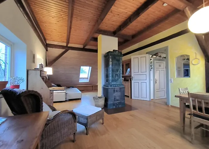 Apartment Hof Appelbue - Urlaub In Zwei Im Storchendorf Bergenhusen